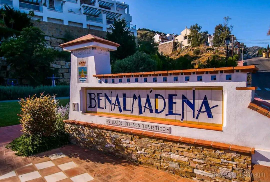 Estudio Benalbeach New Benalmadena Exterior photo