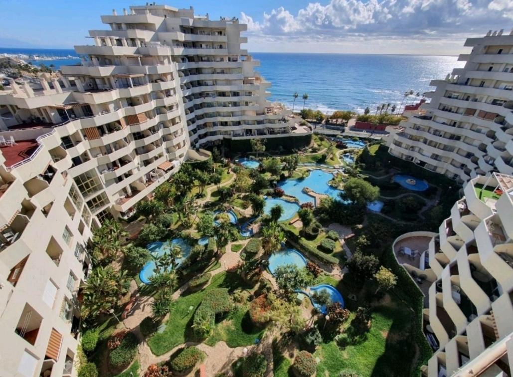 Estudio Benalbeach New Benalmadena Exterior photo