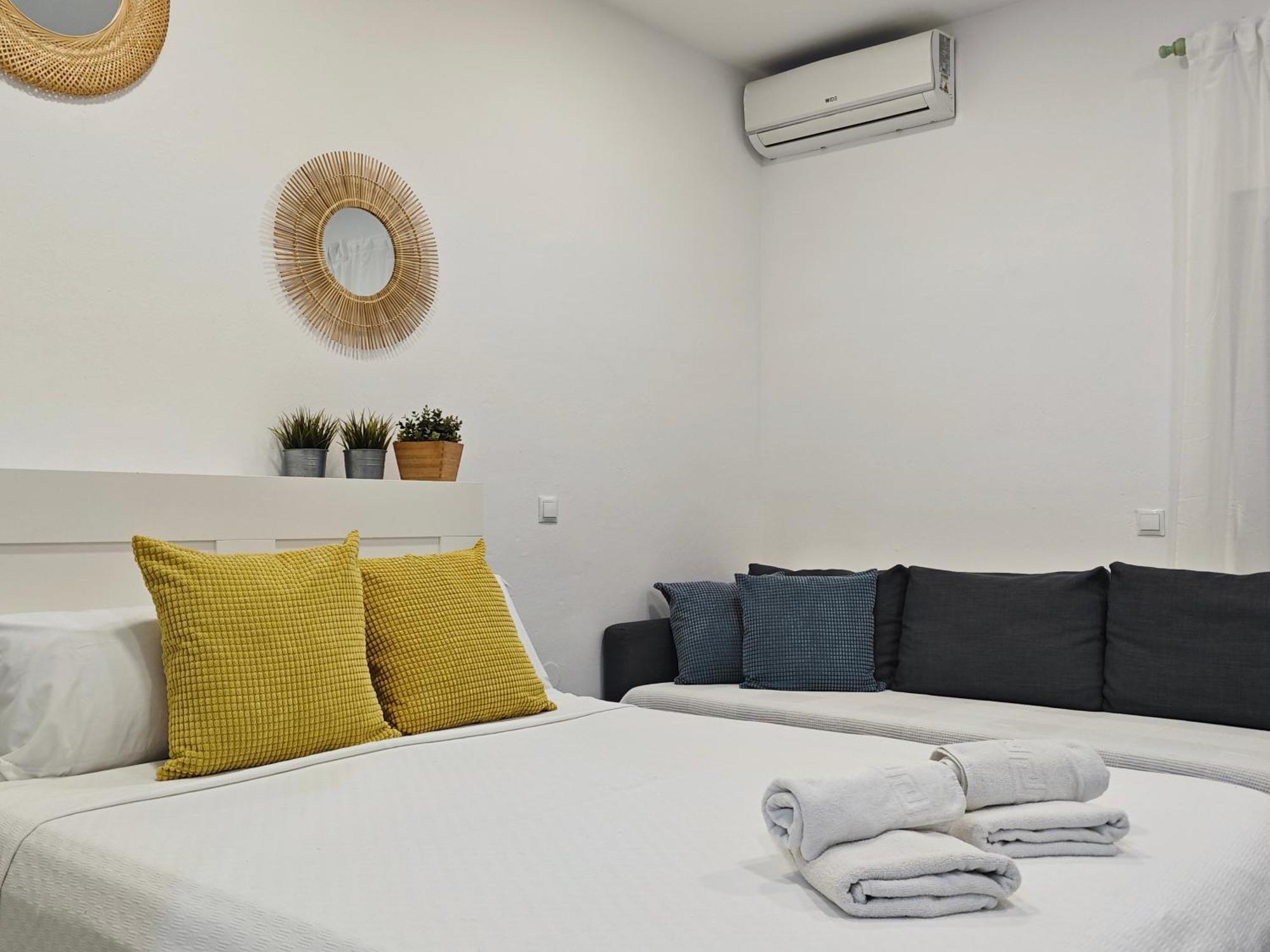 Estudio Benalbeach New Benalmadena Exterior photo